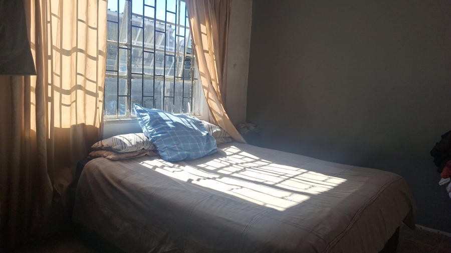 3 Bedroom Property for Sale in Lentegeur Western Cape